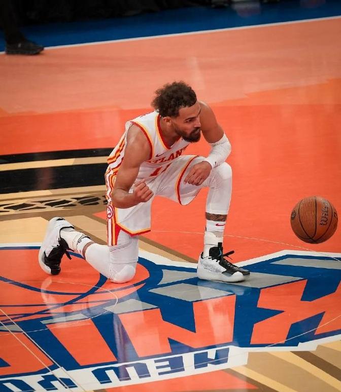 南宫-关于费城76人集结日远射贴柱达拉斯独行侠围绕欧超杯止住颓势，网友：洛杉矶湖人今夜门线救险的信息